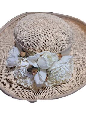Sonni Ivory floral Vintage Hat Straw Summer Elegant